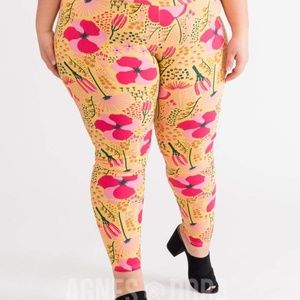 Pixie Pant full bloom in yellow